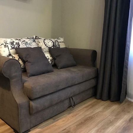 New Appartment-Studio Іn The Center Of Lviv Exterior foto