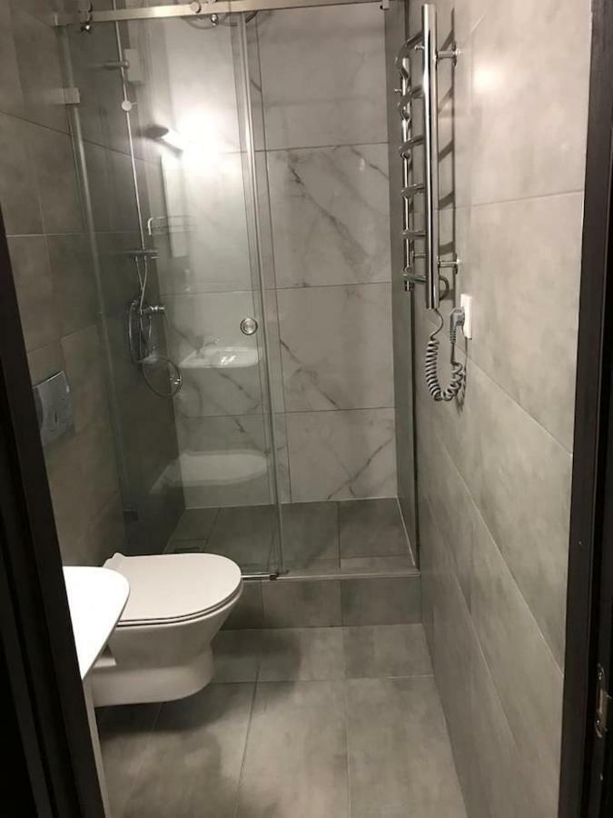 New Appartment-Studio Іn The Center Of Lviv Exterior foto
